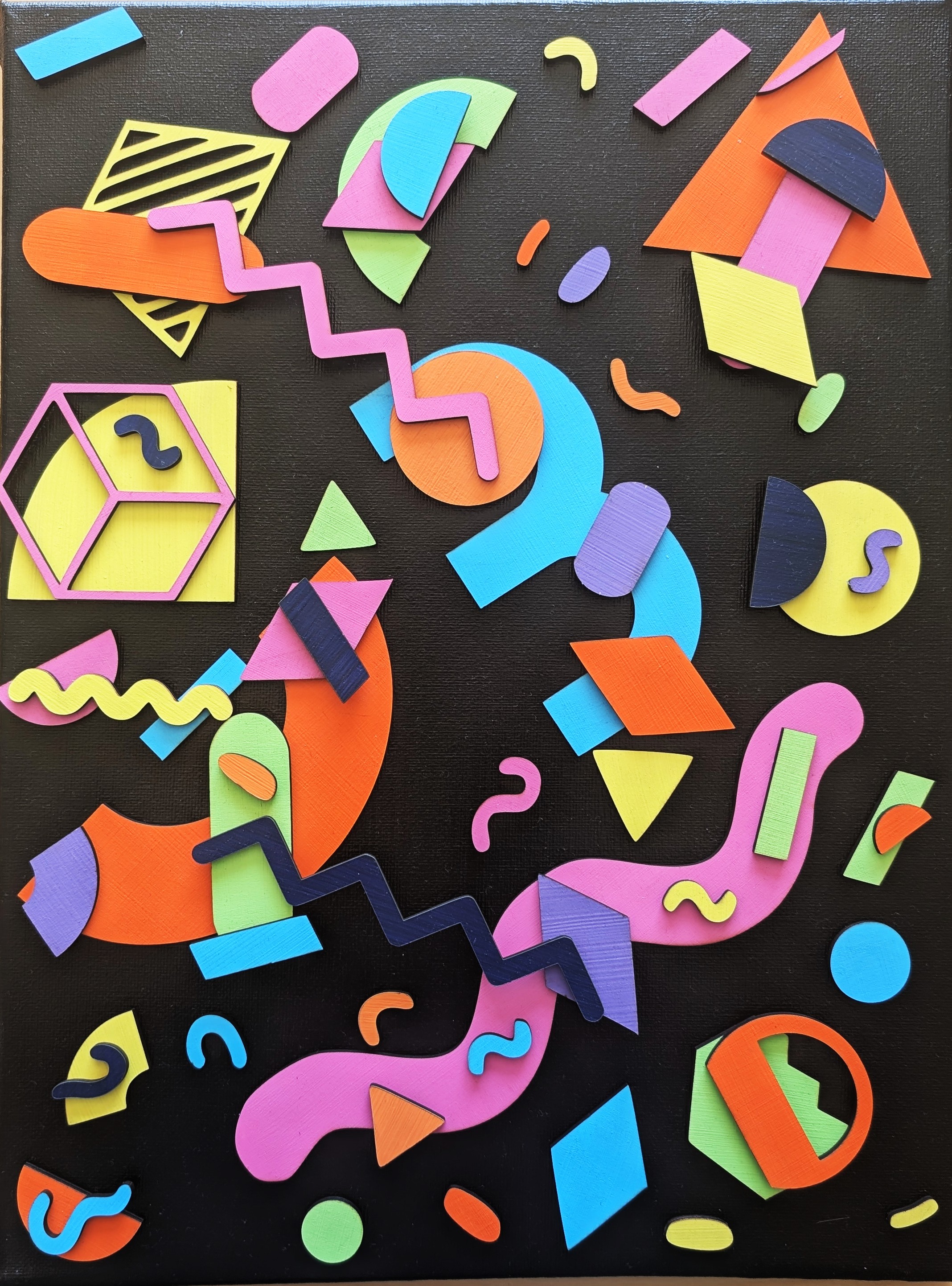 KLORGRAV série GEOKLOR - Formes géométriques colorées en bois relief sur toile noire, style Memphis Design